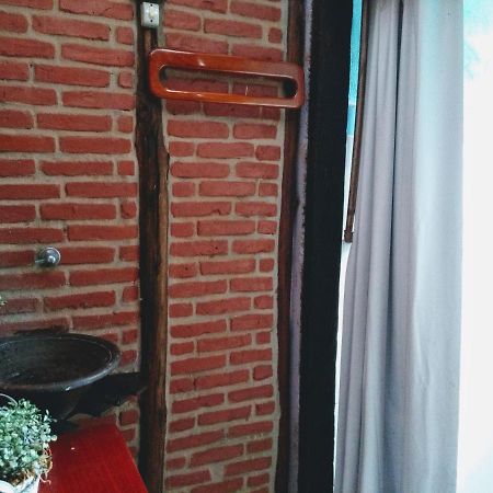 Pensao Hostel Adelaide Ортоландия Экстерьер фото