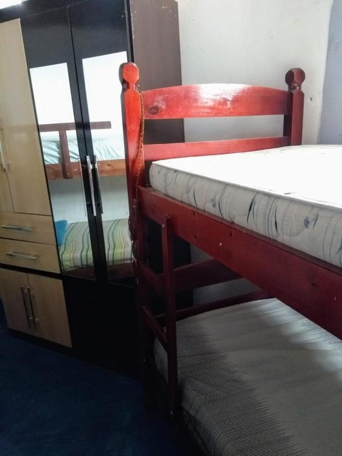 Pensao Hostel Adelaide Ортоландия Экстерьер фото