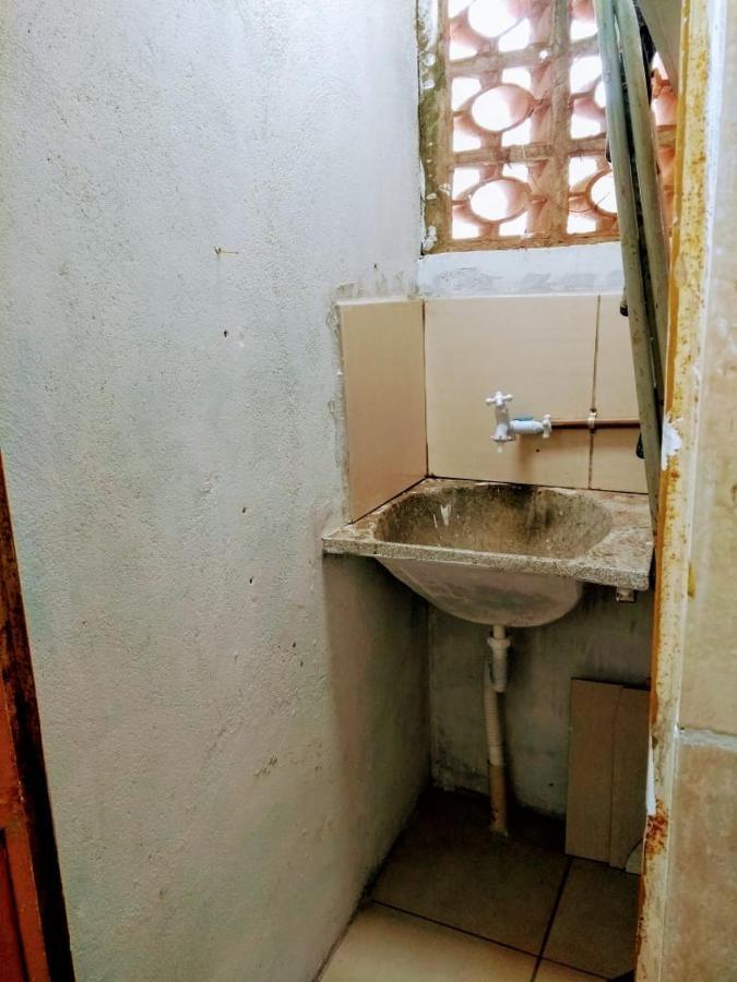 Pensao Hostel Adelaide Ортоландия Экстерьер фото
